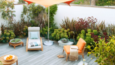 Revamp Your Backyard with a Stunning New Deck